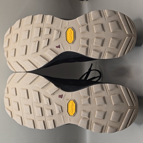 Arc'teryx Aerios FL Gore-Tex Shoes Men's 7.5 Black Low-Top Outdoors 225389 READ - Picture 9 of 10